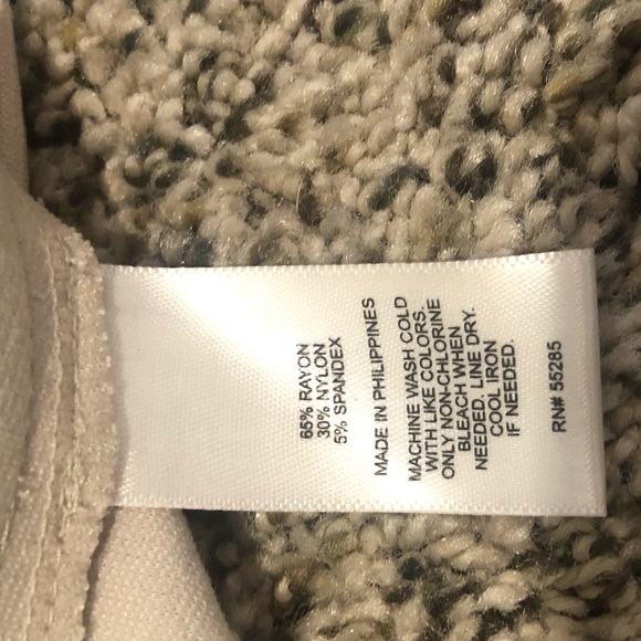 Brand new Express size 2 - tan mini skirt - Picture 4 of 7